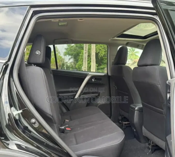 Toyota RAV4 2018 Black