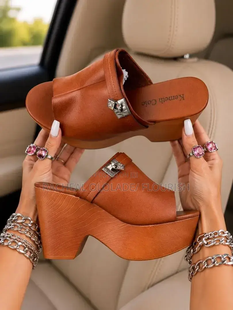 Classy Female Heel Slippers