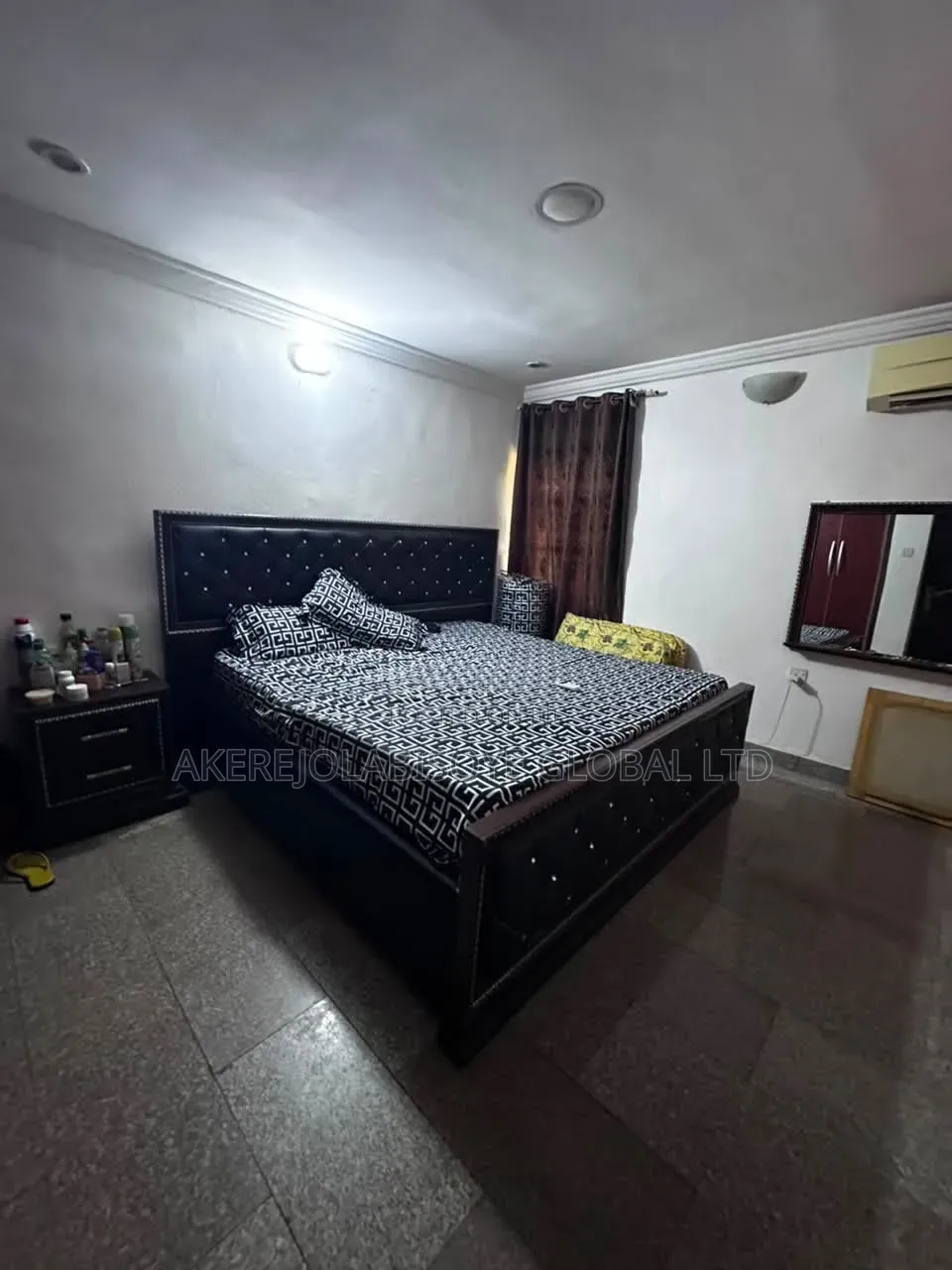 2bdrm Apartment in Maitama Abuja for sale