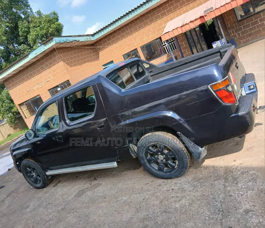 Honda Ridgeline 2007 Brown