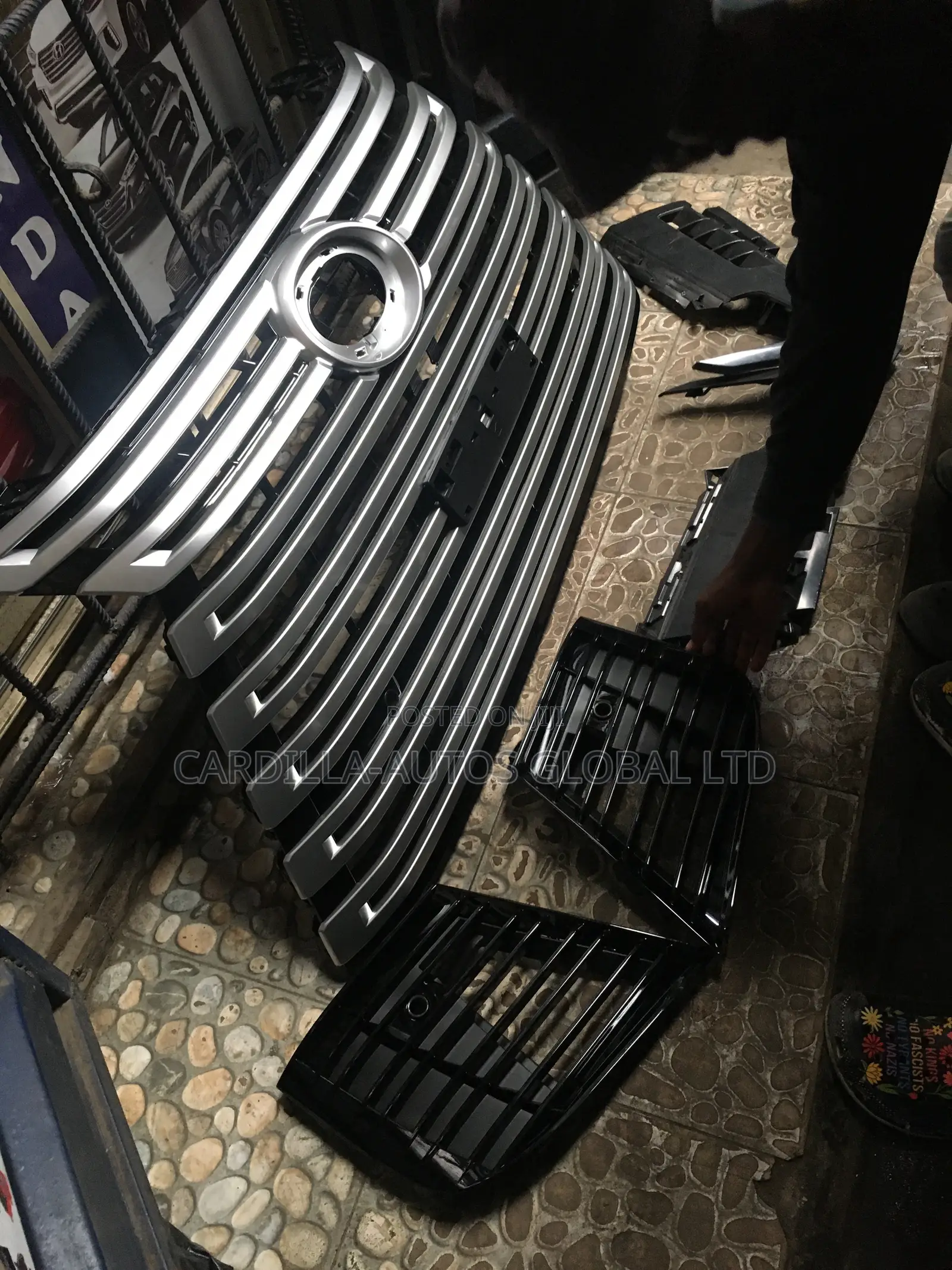 Front Grille Lexus Lx600 2024