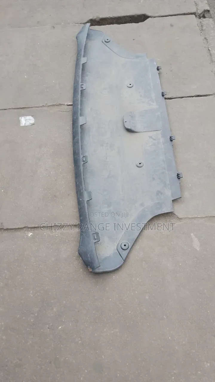 Range Rover Velar 2024 Towing Cover