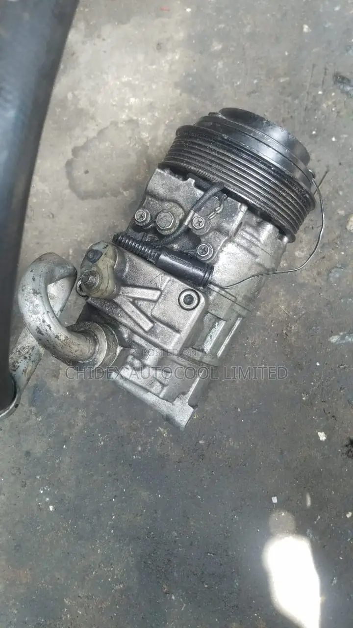 Manual Ac Compressor for Mercedes Benz C300