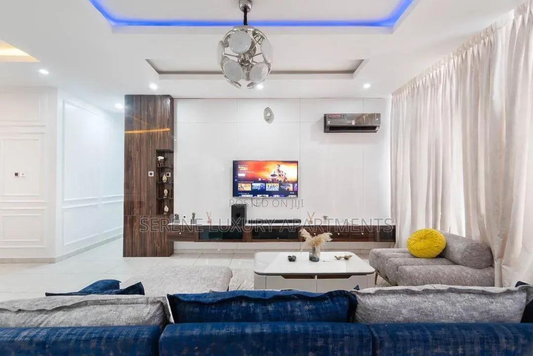 Luxury and Spacious 3bedroom Apartment With Swimming Pool and Snooker