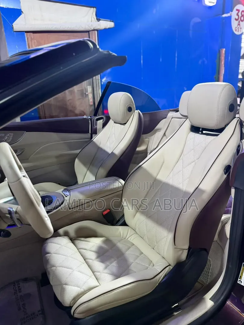 Mercedes-Benz E400 2019 Black