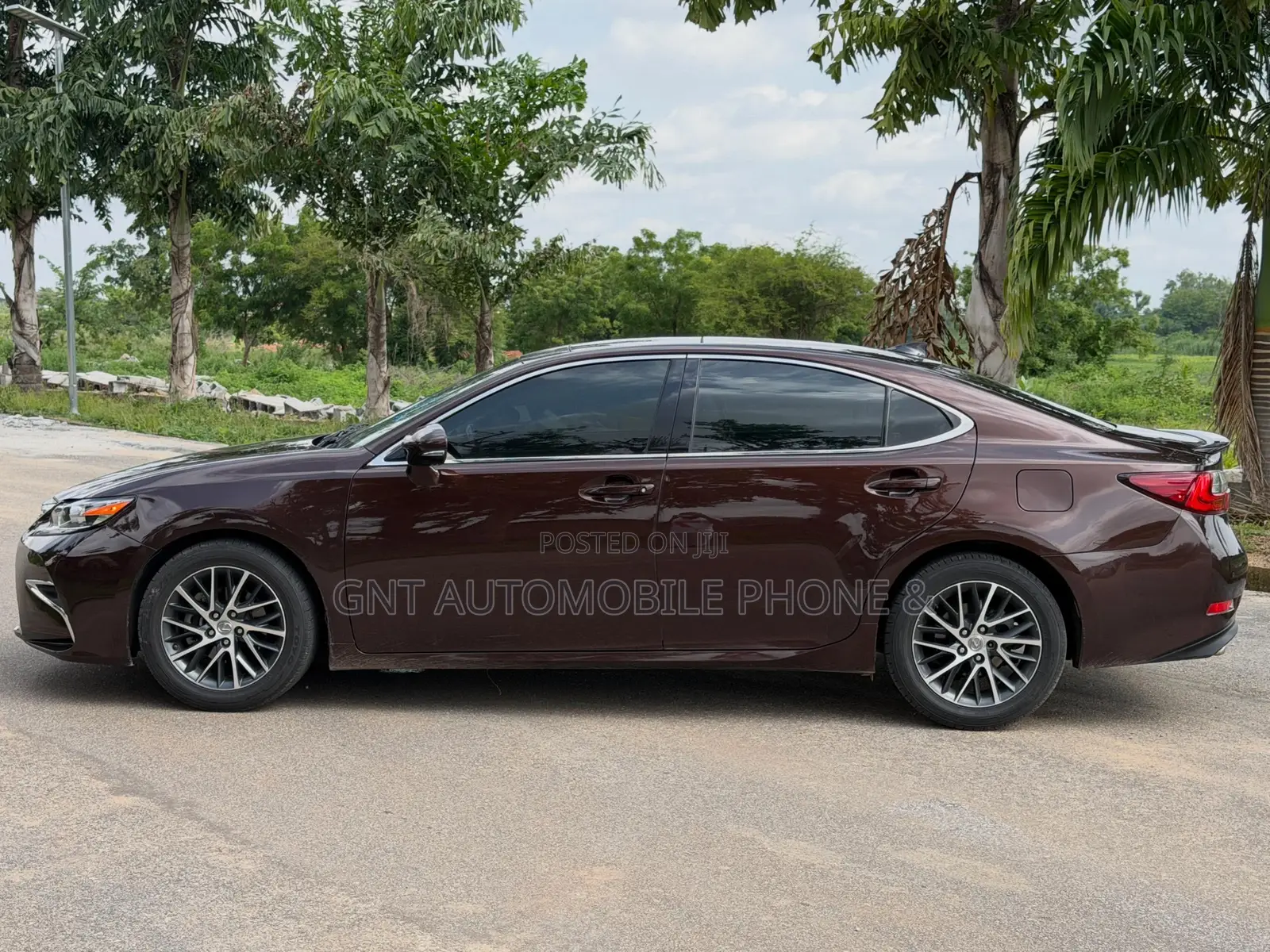 Lexus ES 2017 Brown