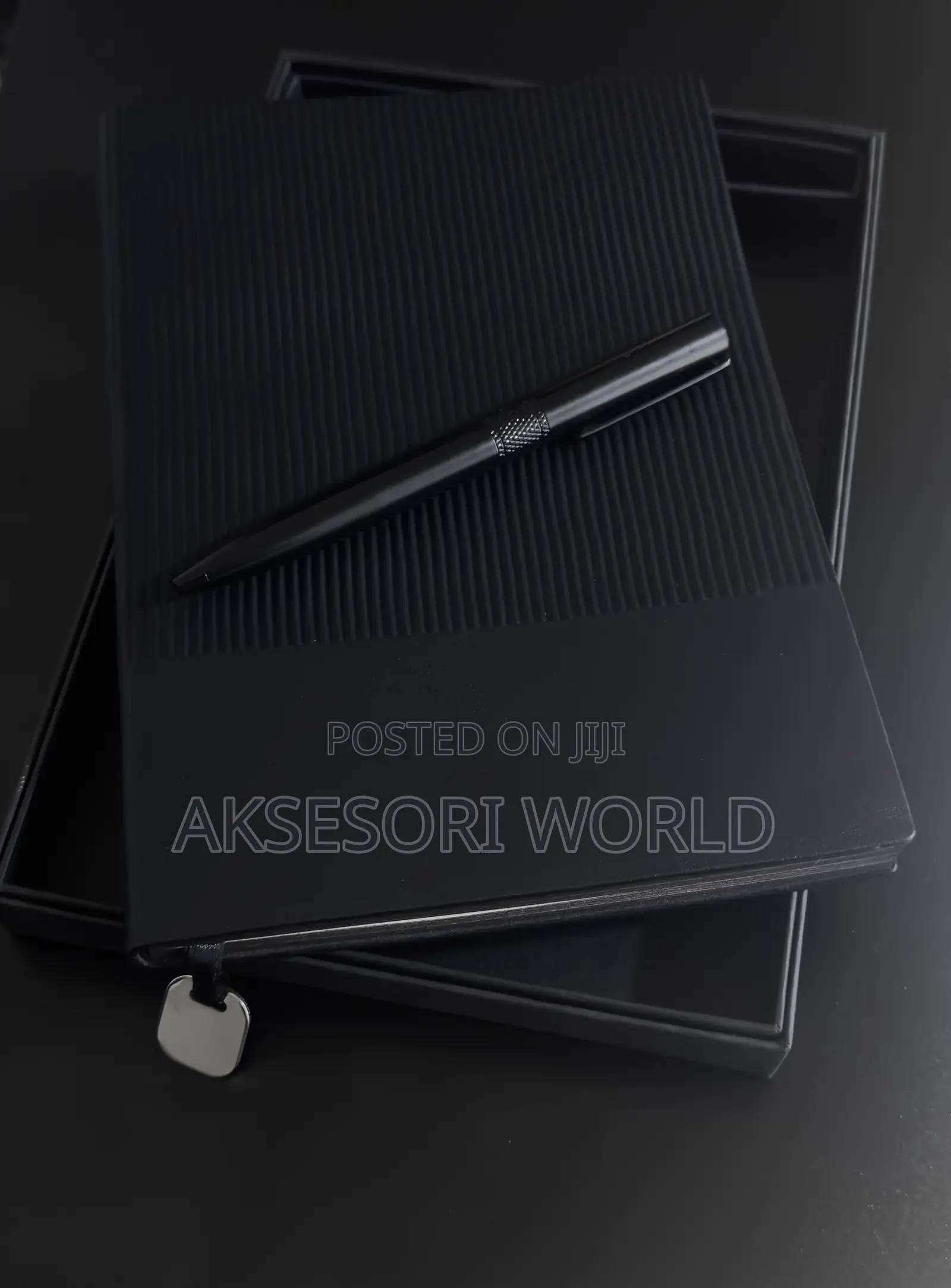 A5 Notebook Pen Corporate Gift Set Notebook With Metal Ribbon