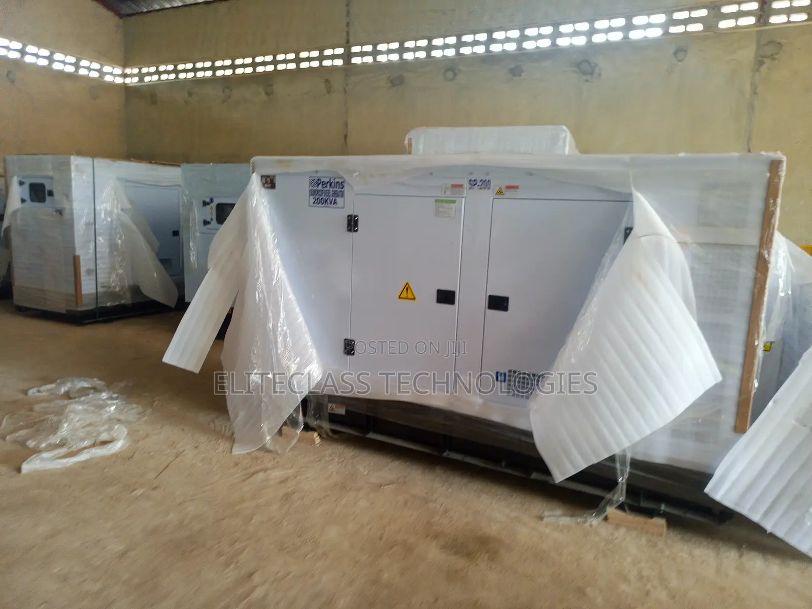 Perkins Powered Silent Genset 200kva