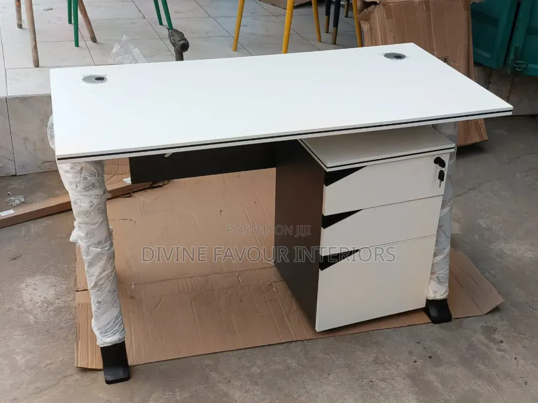 Office Desk