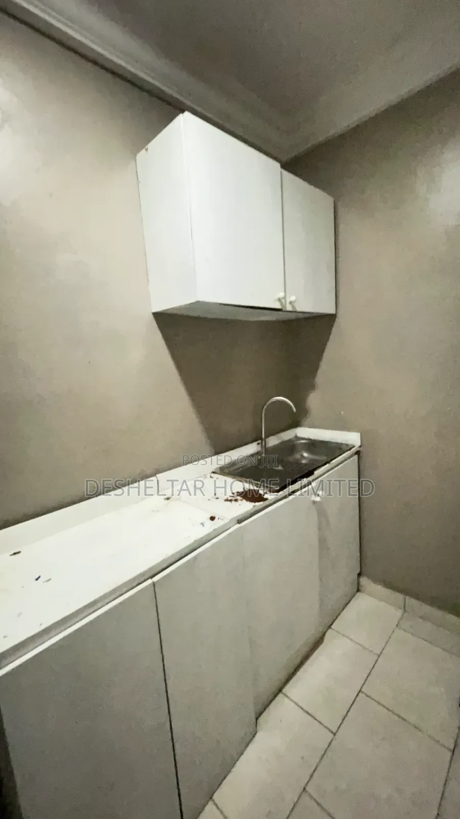 Studio Apartment in Southern View Estate, Chevron for rent