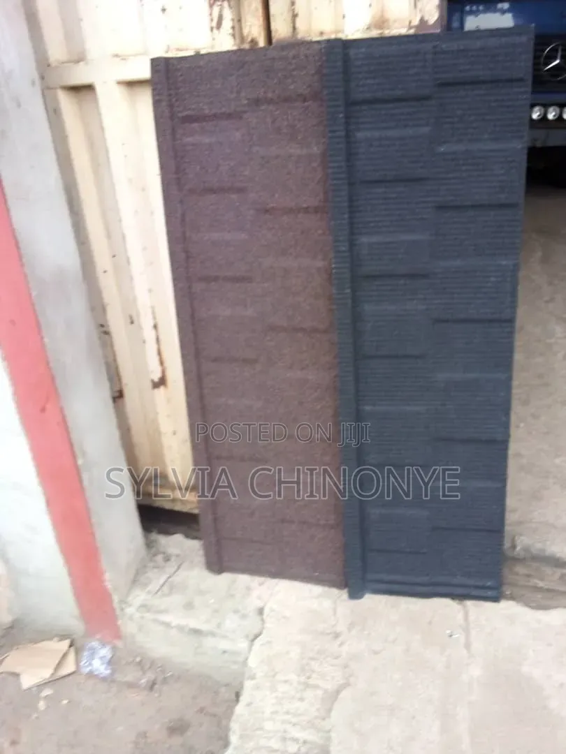 Black and Brown Shingles Best Quality With 50 Years Warranty