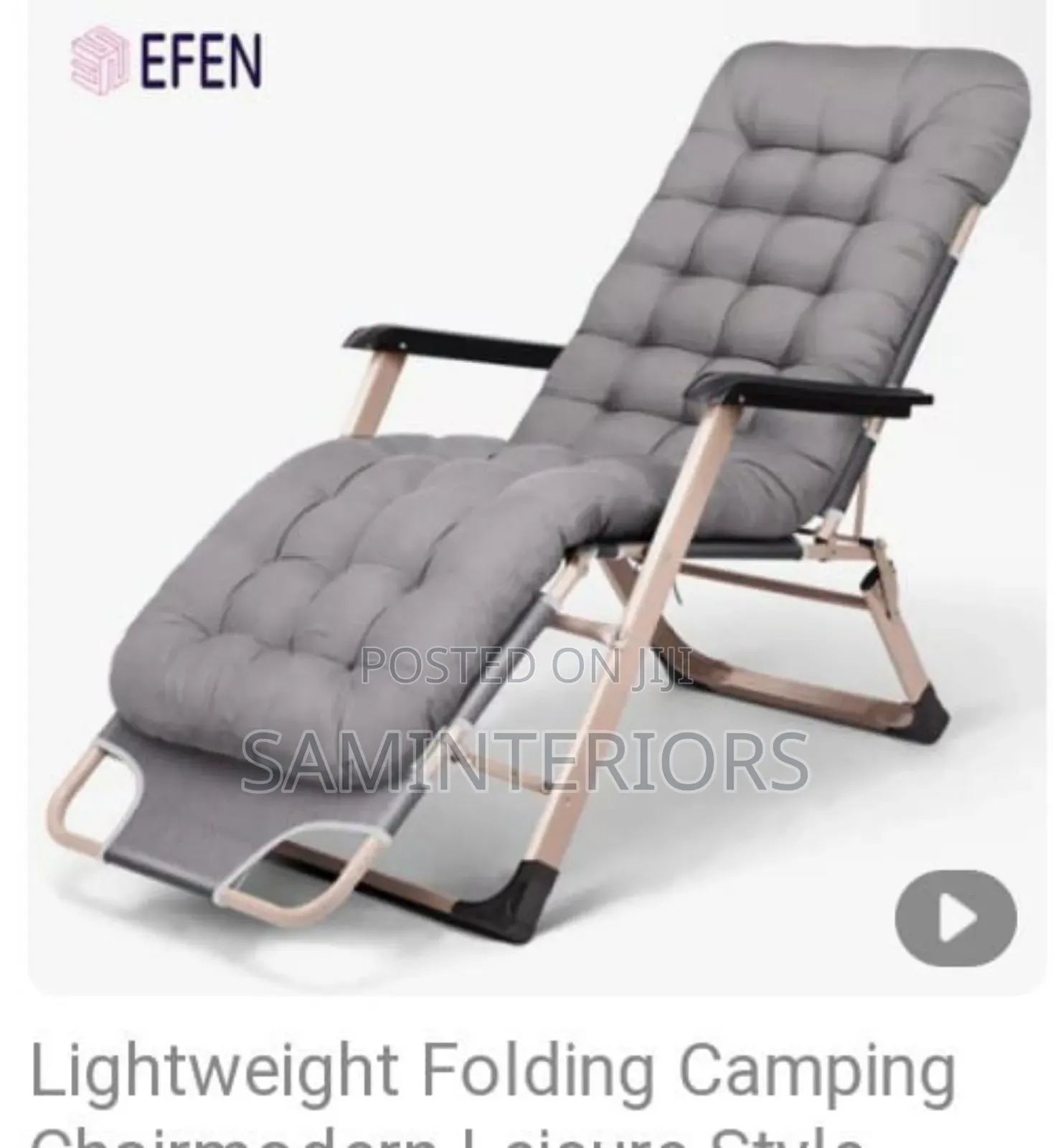 Simple and Modern Relaxing Chair
