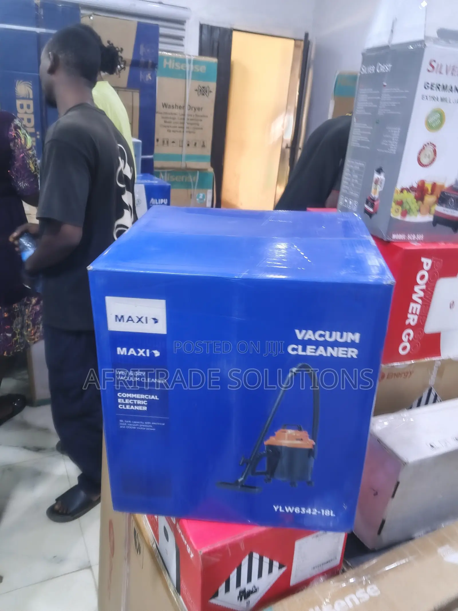 Maxi Multi-Purpose Wet Dry Vacuum Cleaner 18l