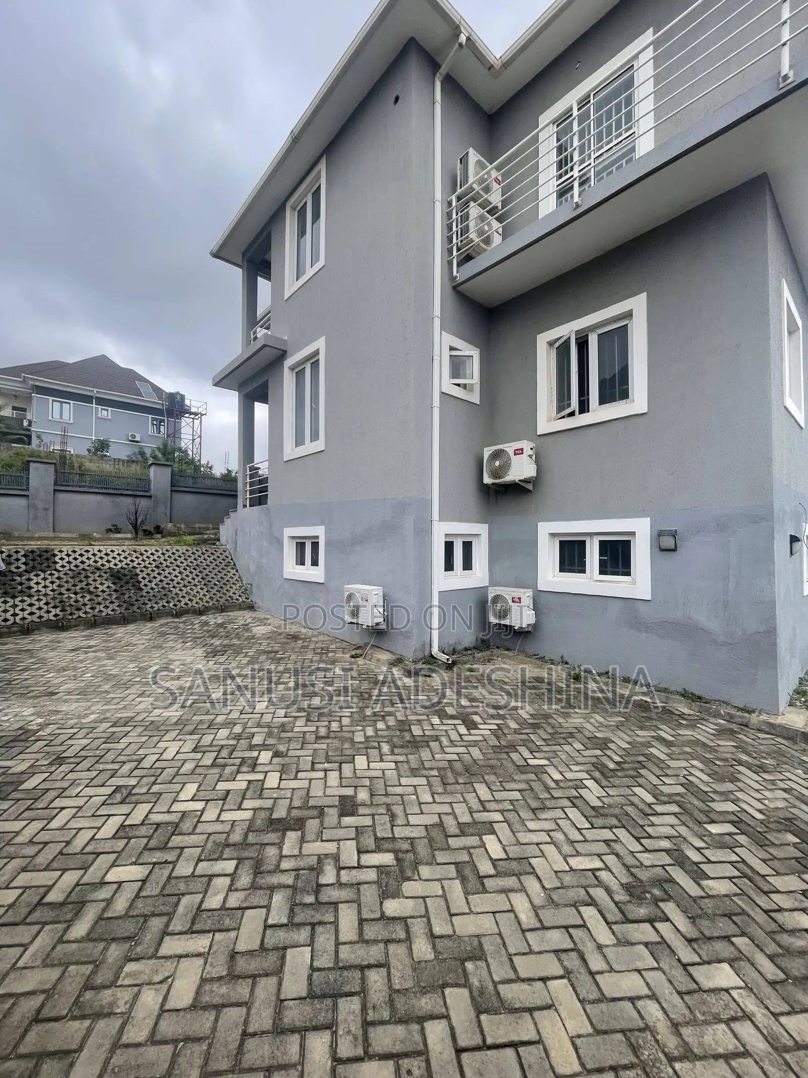 6bdrm Condo in Idu Abuja Nigeria for sale