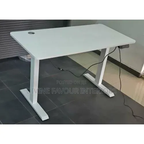 Electric Adjustable Desk- 1.4meter