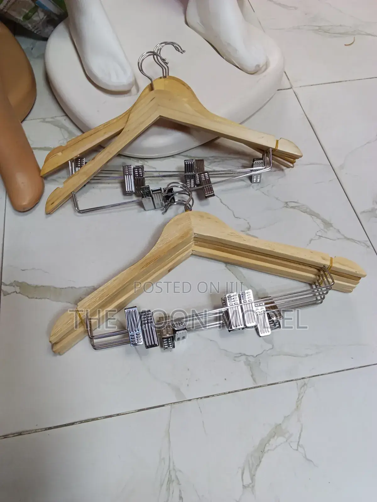 Wooden Hangers With Clips
