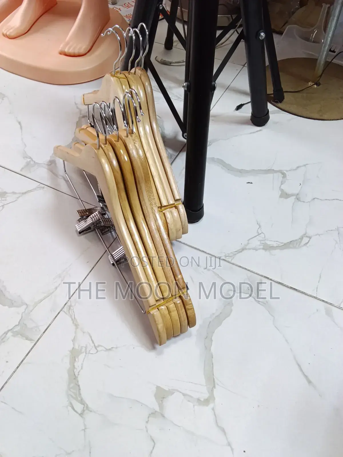Wooden Hangers With Clips