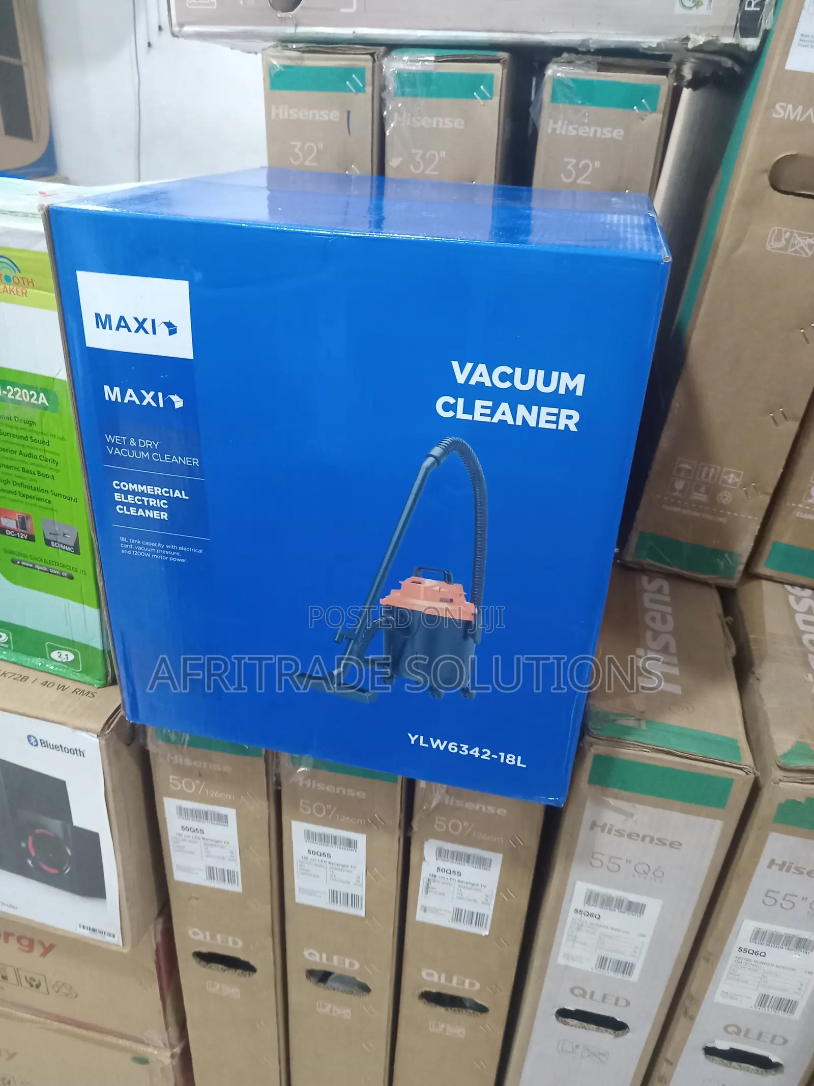 Maxi Wet Dry Vacuum Cleaner With Flexible Hose