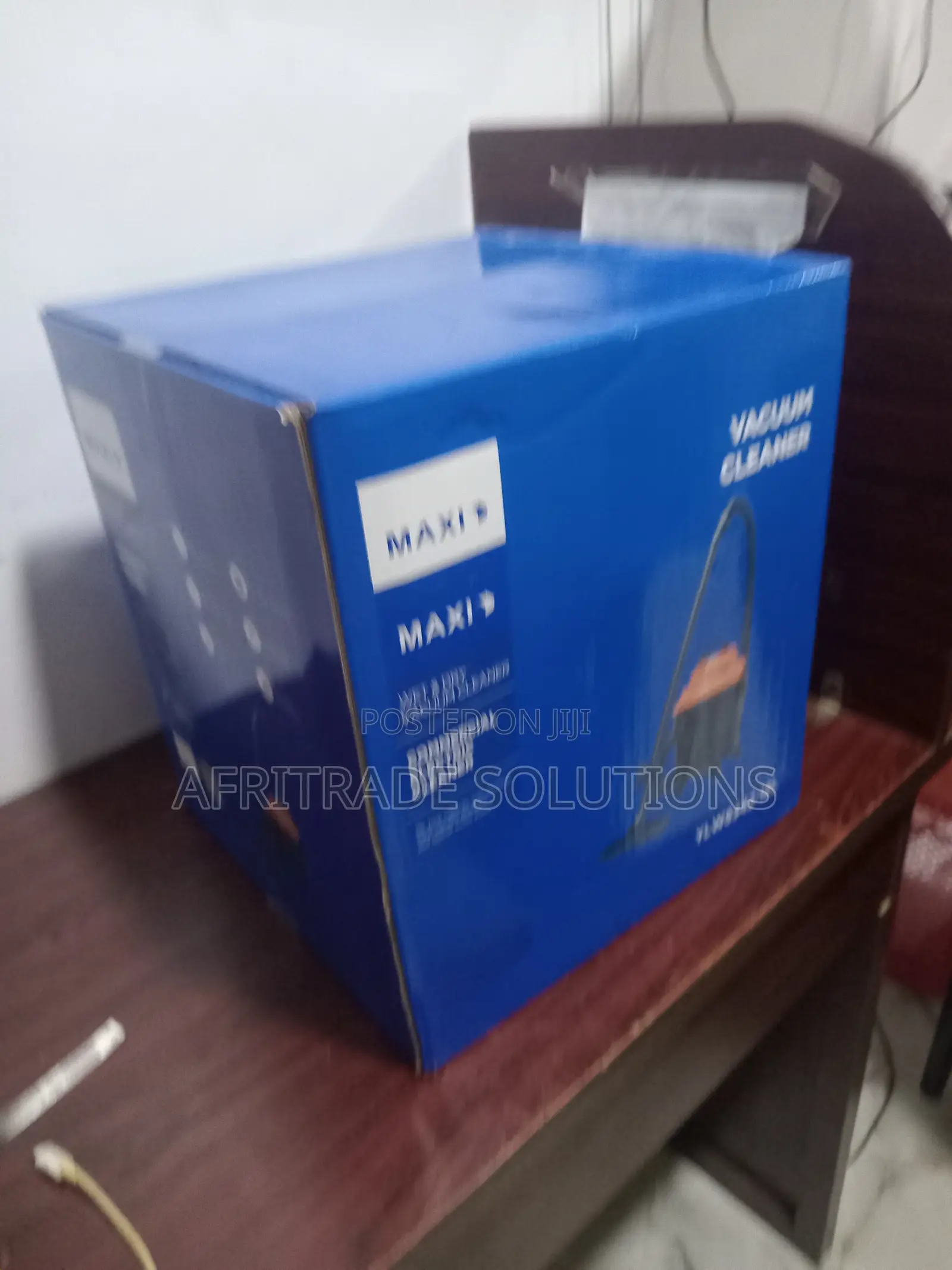 Maxi 1200w Wet Dry Vacuum With Blower Function