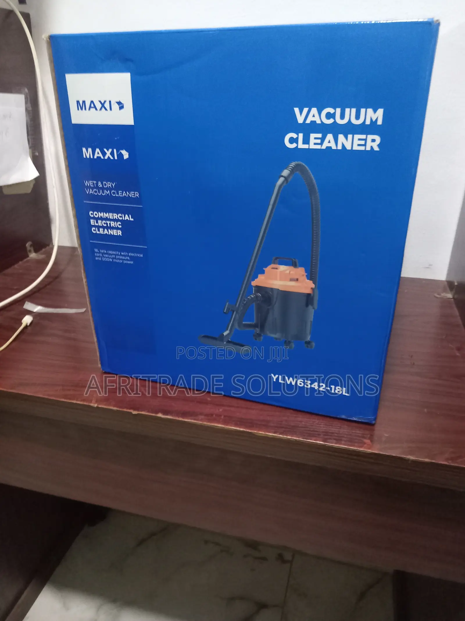 Maxi Efficient Wet Dry Vacuum Cleaner 1200w