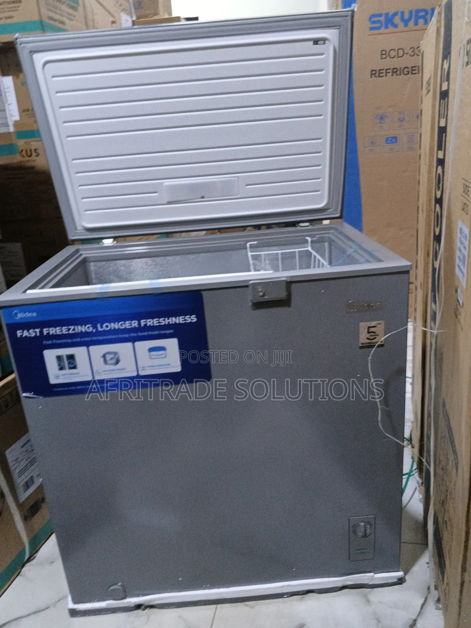 Midea 198l Deep Freezer With Fast Freeze Technology