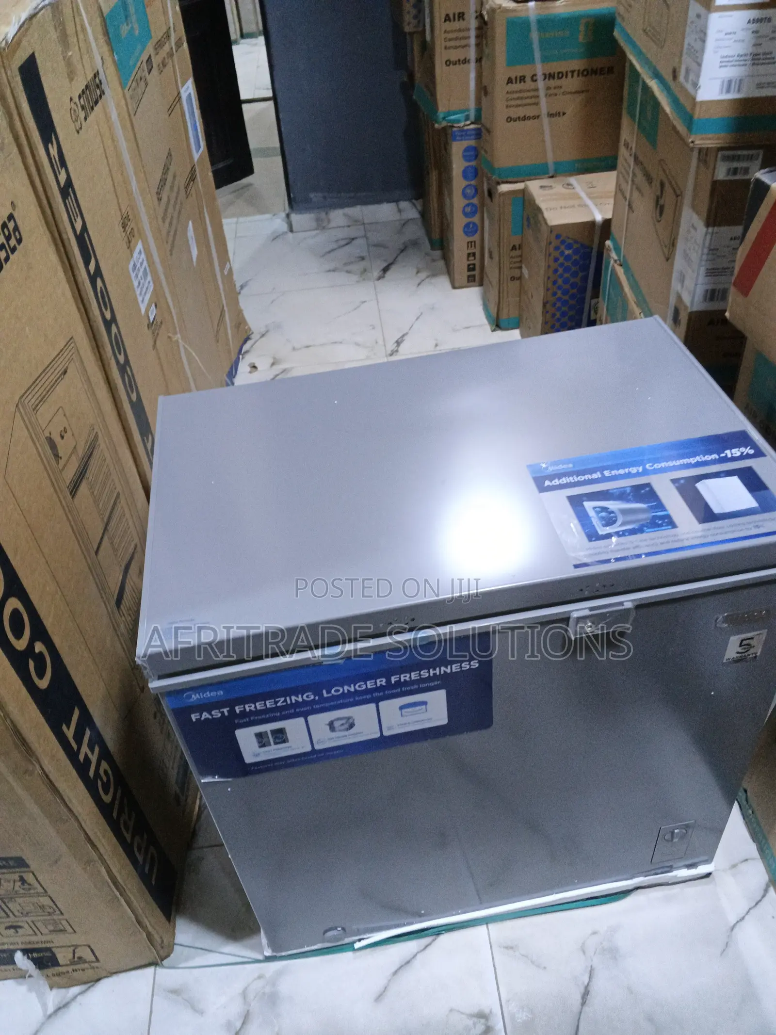 Keep Food Fresher Longer With Midea 198l Chest Freezer