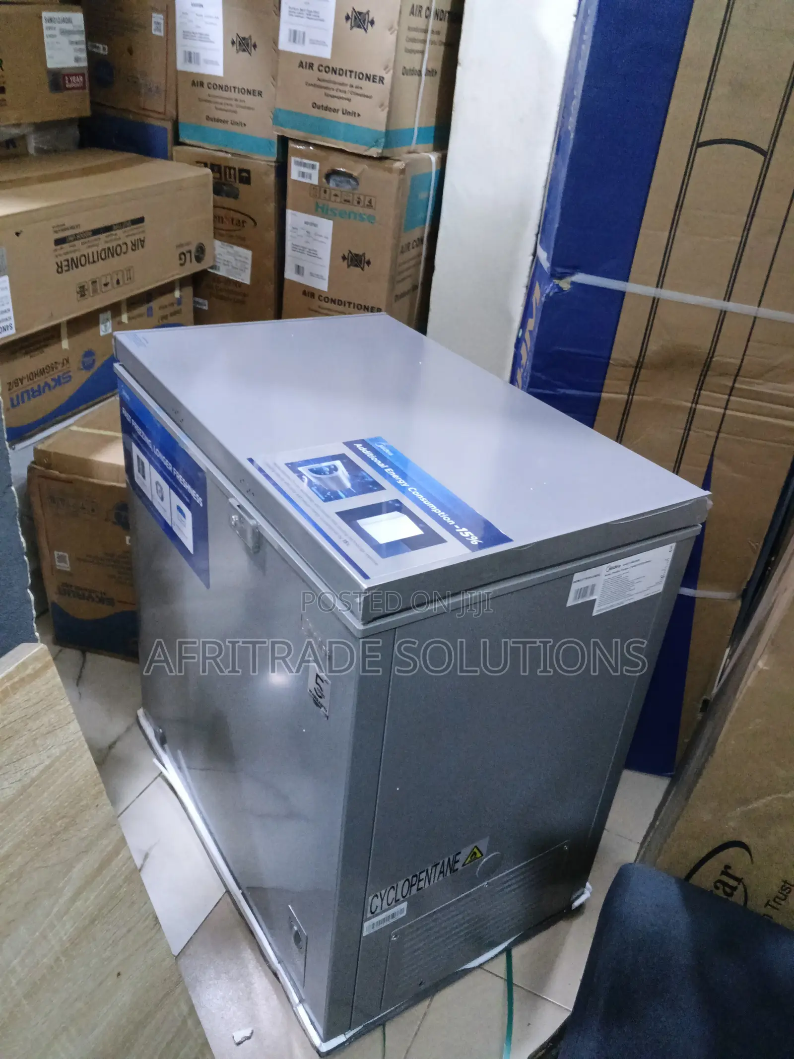 Midea 198l Chest Freezer – More Storage, More Convenience