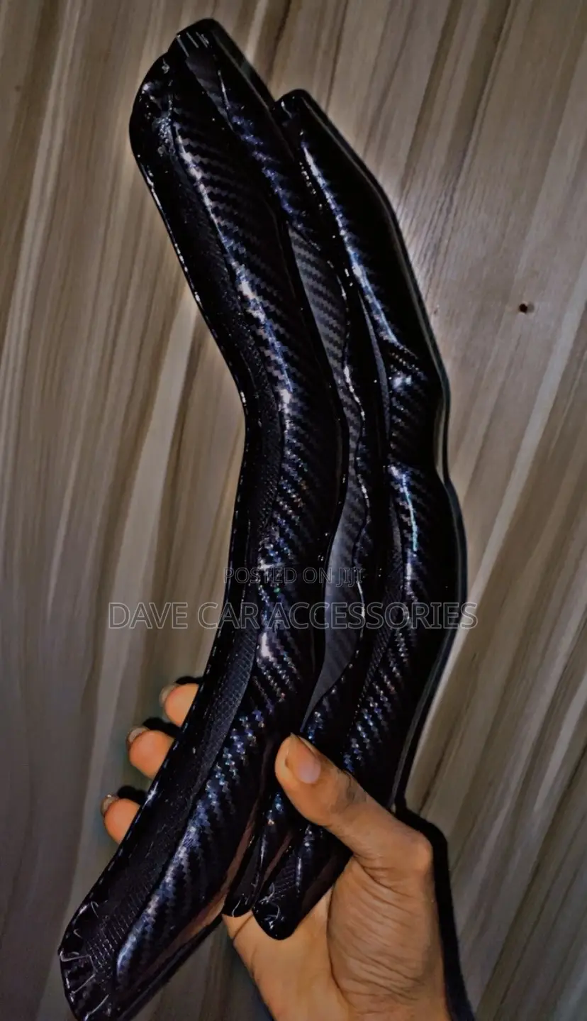 Universal Carbon Fibre Steering Grip