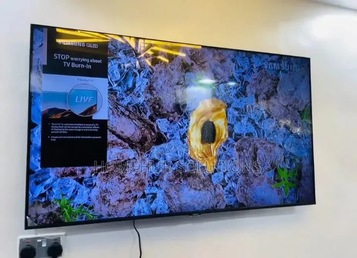 50 Inches Frameless Samsung Qled Smart TV