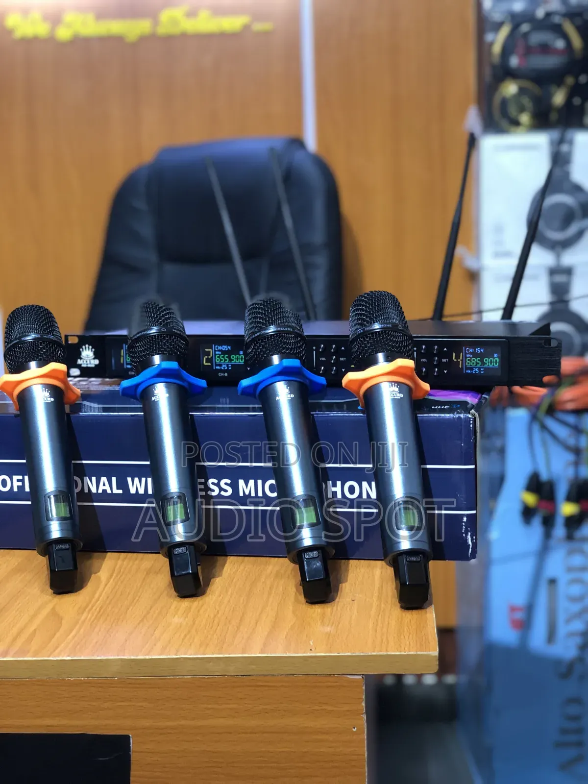 Original Accurd Ad-400 Professional 4 in 1 Digital Wireless Microphone
