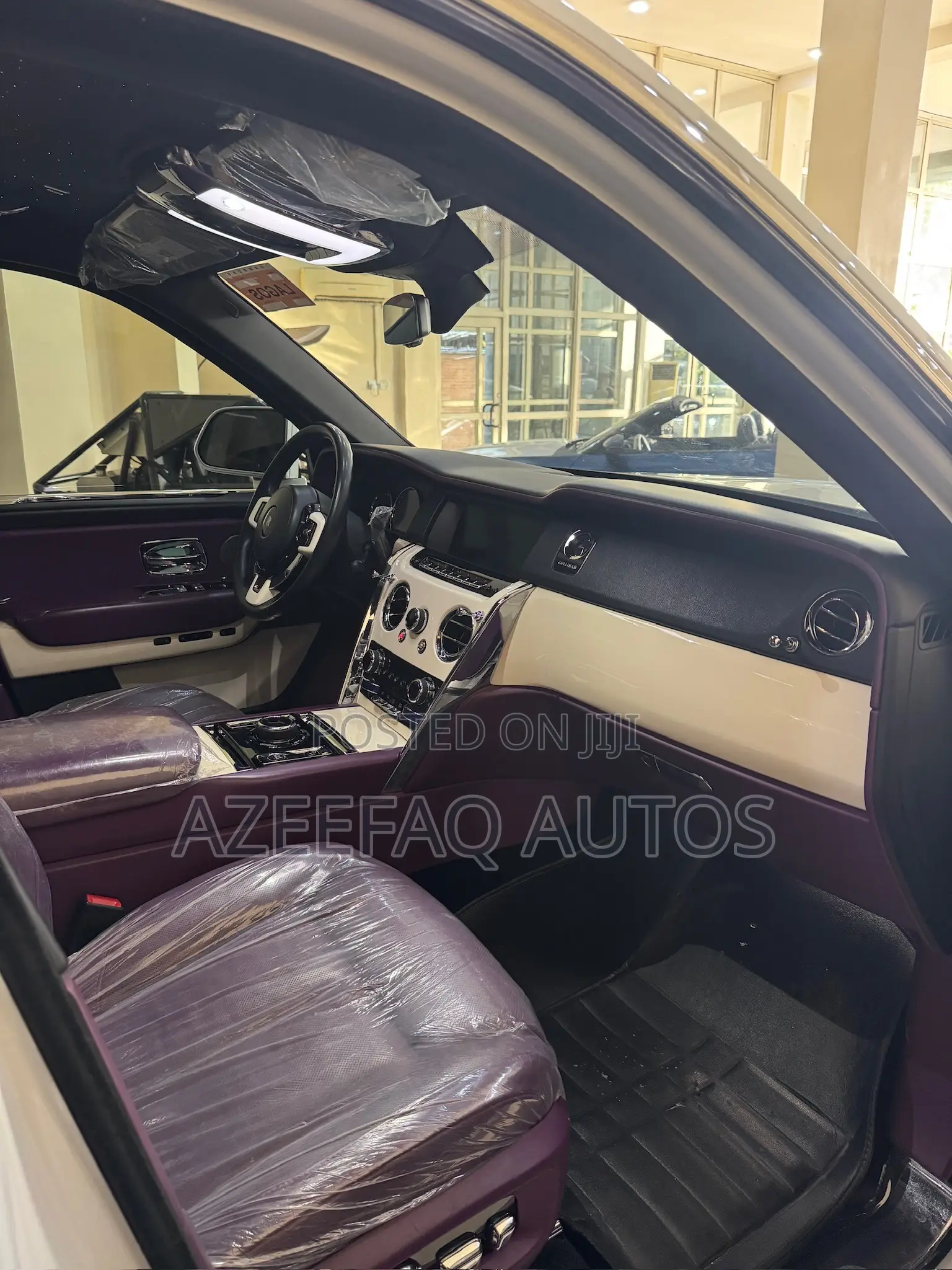 Rolls-Royce Cullinan Base 2022 White