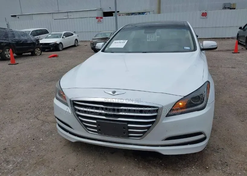 Hyundai Genesis 2015 White