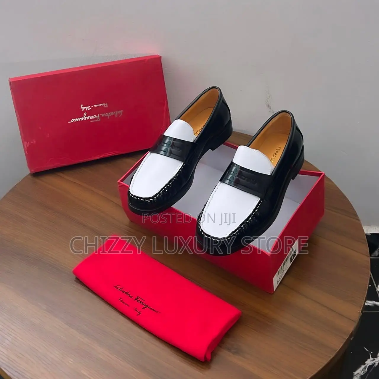 Salvatore Ferragamo Quality Luxury Men Cooperate Shoe