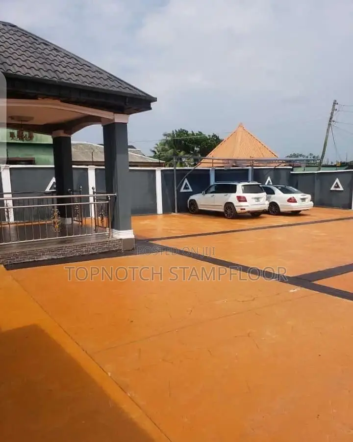 Landscaping Flooring for Individual Houses