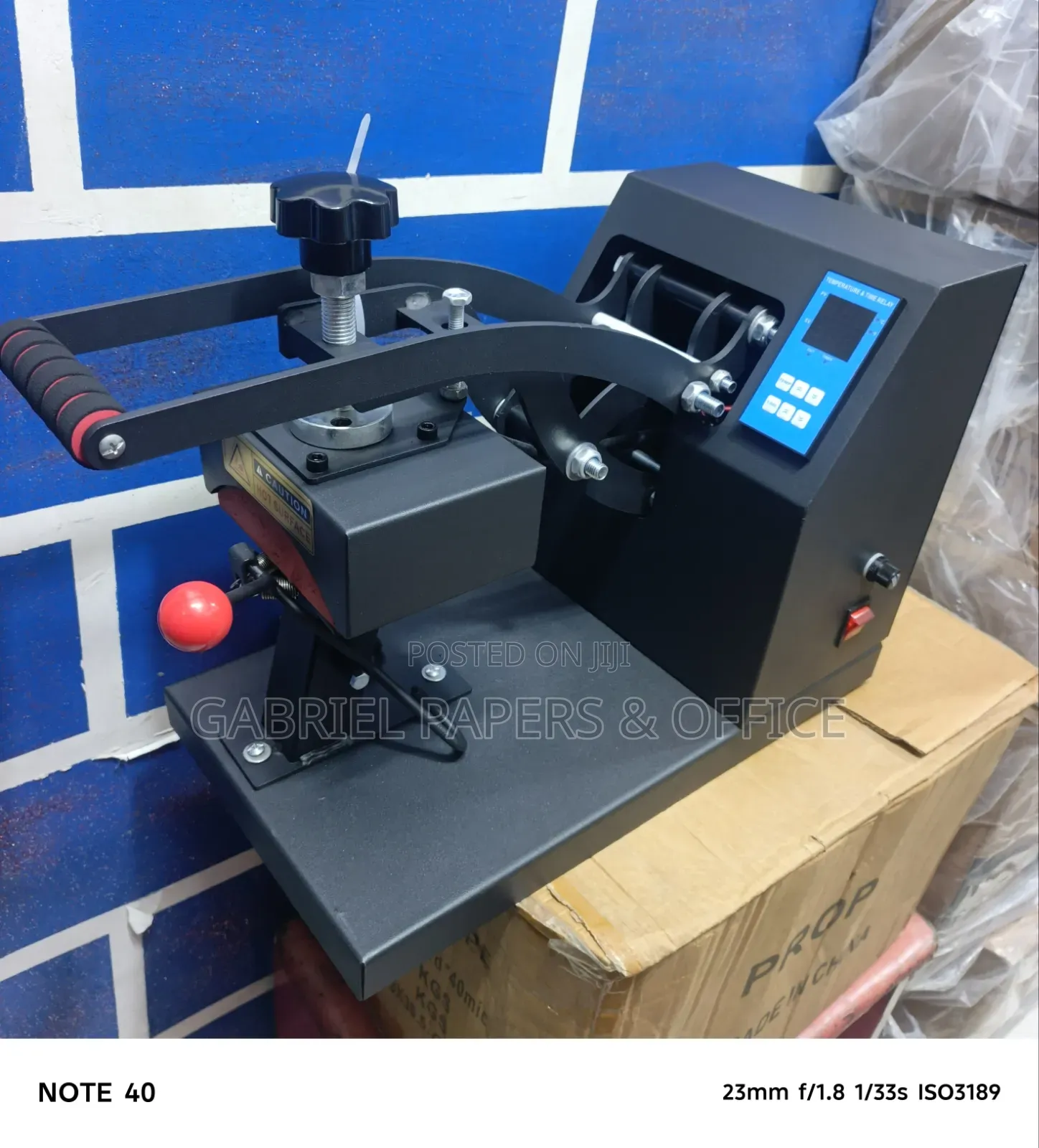 Cap Presser