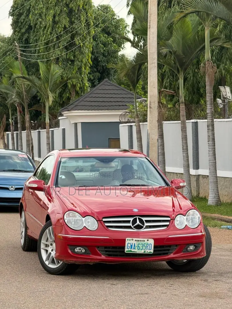 Mercedes-Benz CLK 350 Coupe 2008 Red