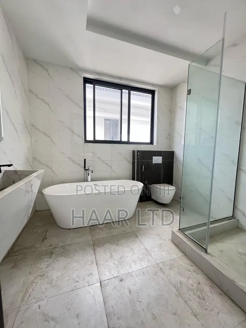 4bdrm Townhouse / Terrace in Ikoyi S.W for rent