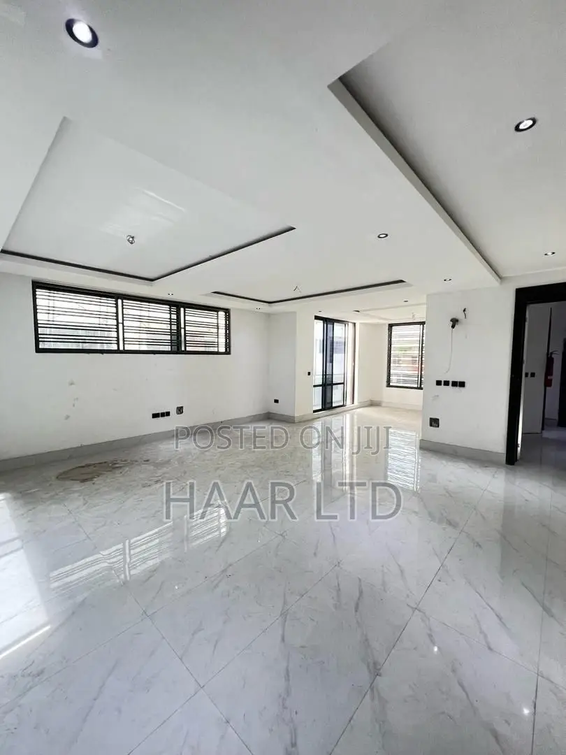 4bdrm Townhouse / Terrace in Ikoyi S.W for rent