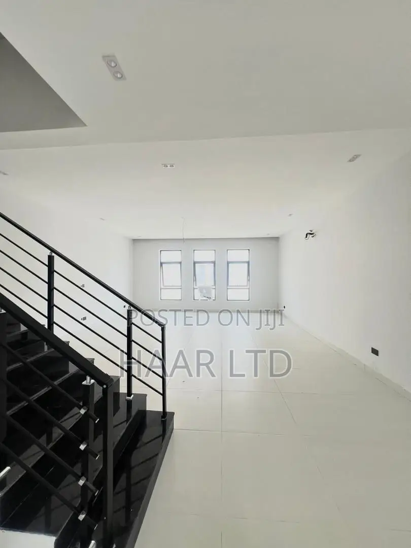 4bdrm Townhouse / Terrace in Old Ikoyi for rent