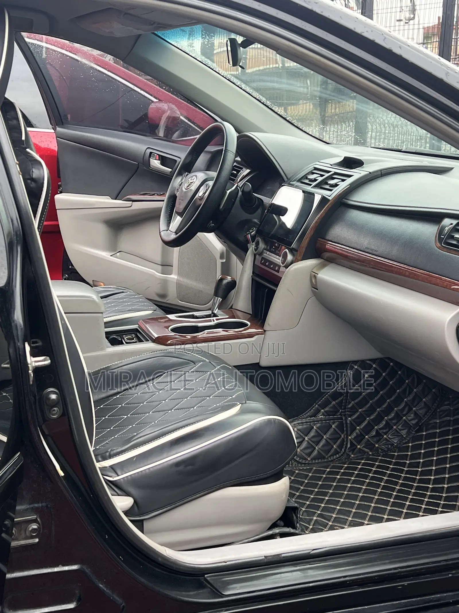 Toyota Camry LE 4dr Sedan (2.5L 4cyl 6A) 2014 Black