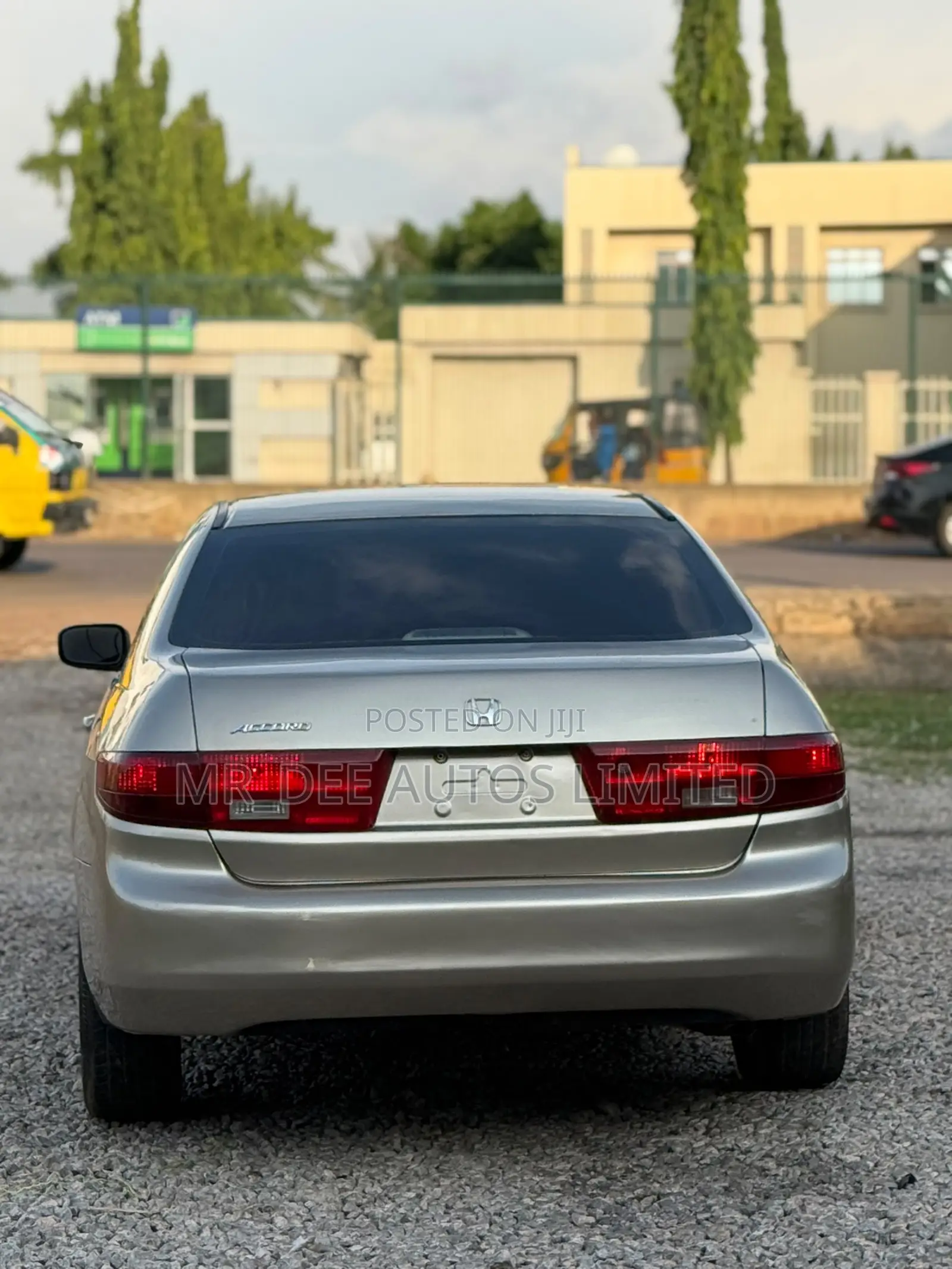 Honda Accord 2004 Gold