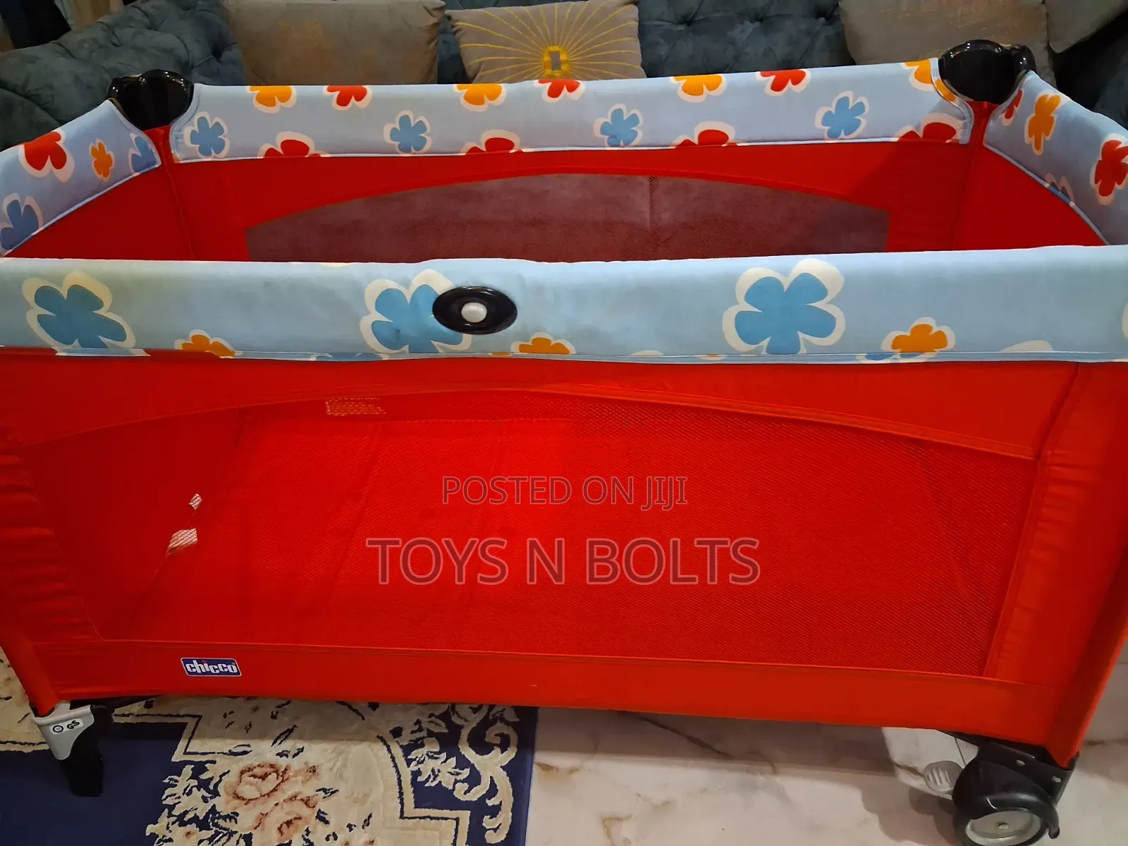 Bright Red Chicco Baby Cot 0 to 36 Months