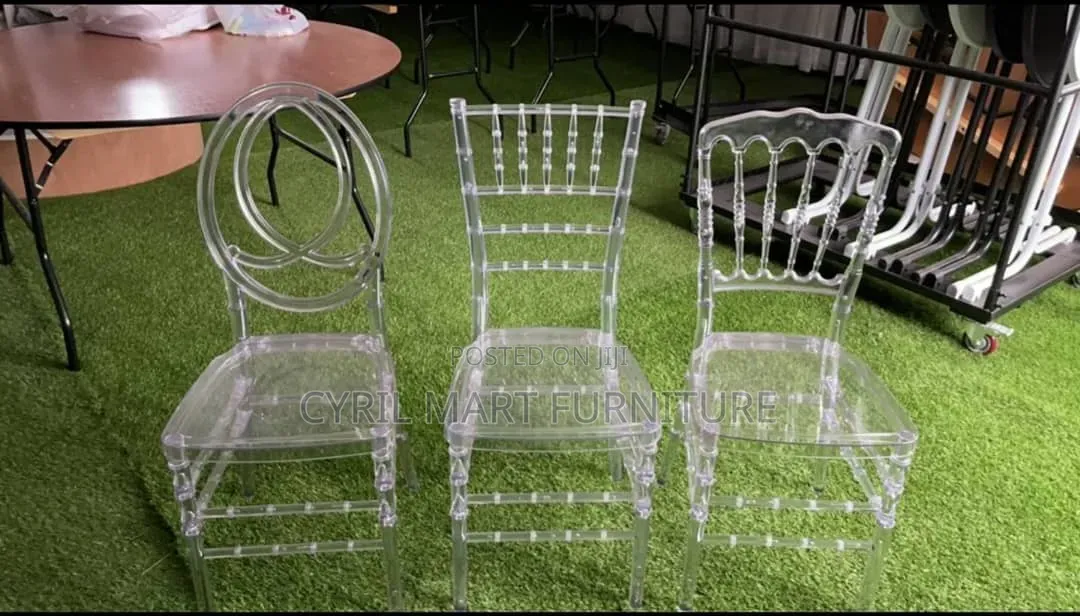 Acrylic Doir Back Chair Transparent