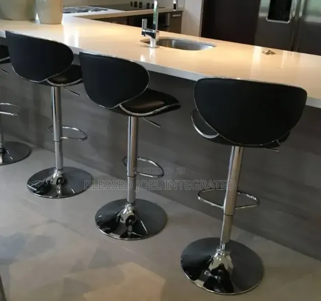 Swivel Bar Stool