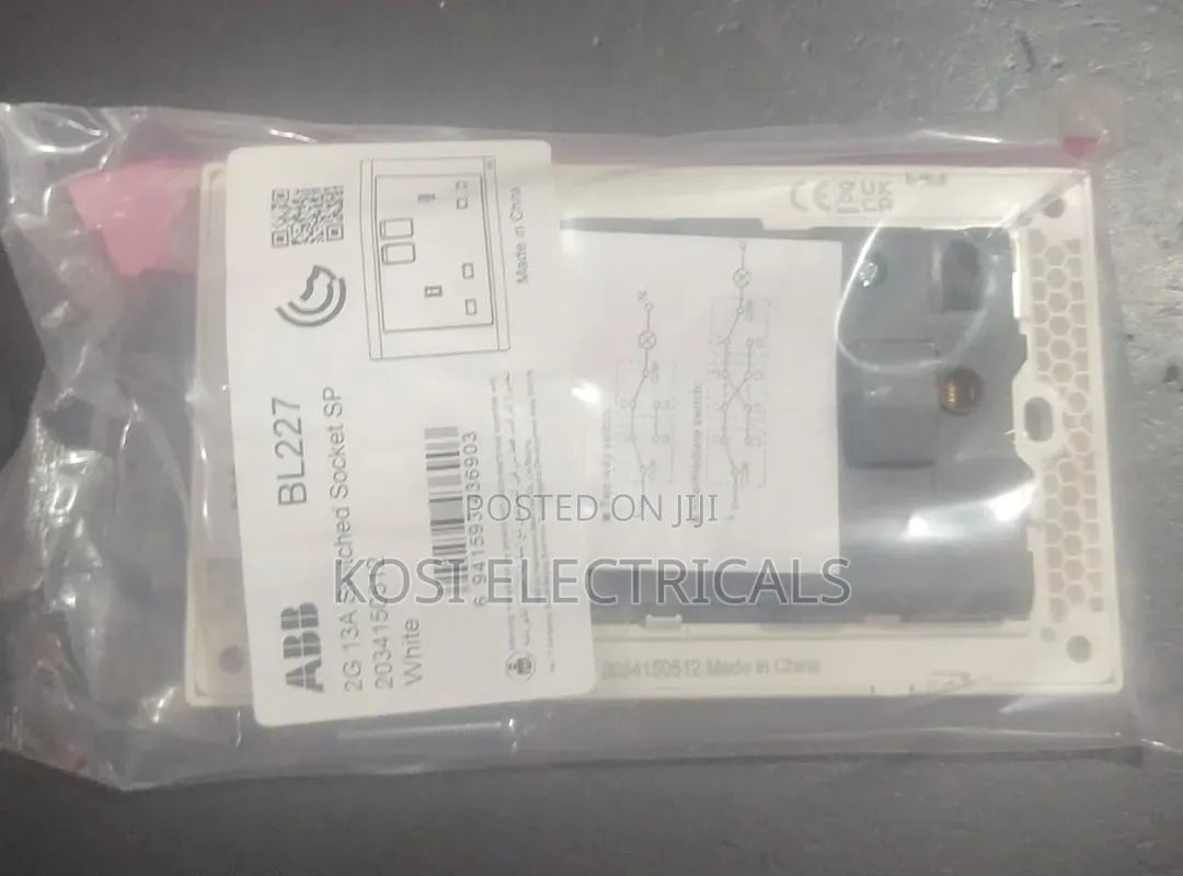 13 Amps Double Abb Socket