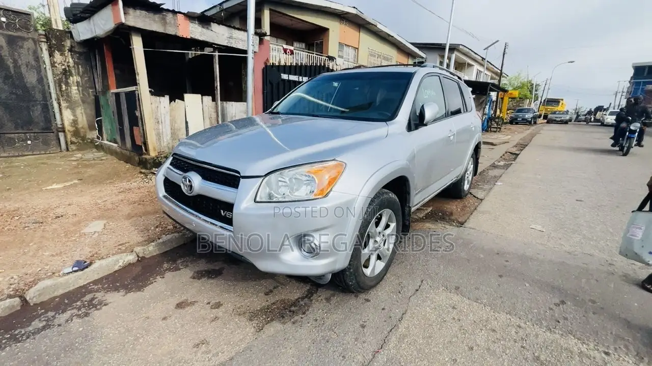 Toyota RAV4 3.5 Limited 4x4 2010 Silver