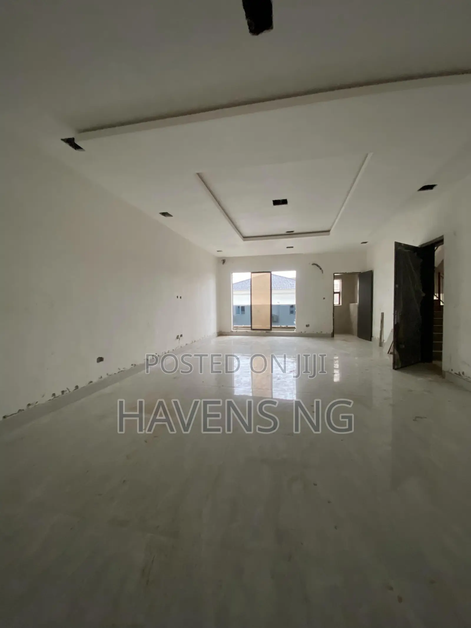 3bdrm Apartment in Victoria Island Extension for sale