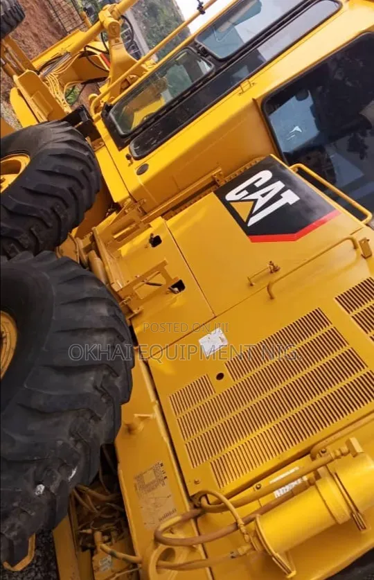 Tokunbo Cat Motor Grader 140h