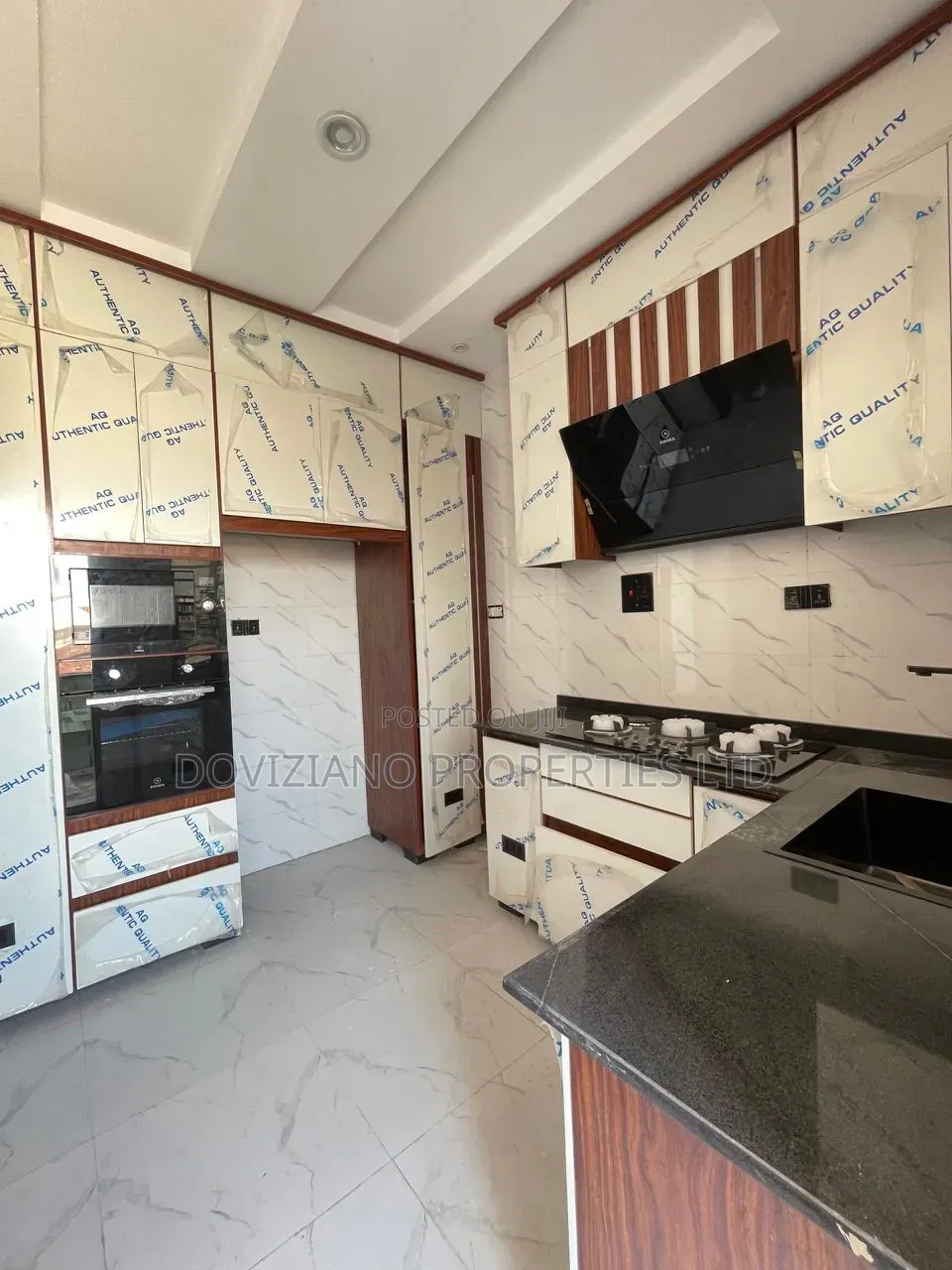 2bdrm Apartment in Igbo-Efon for Sale