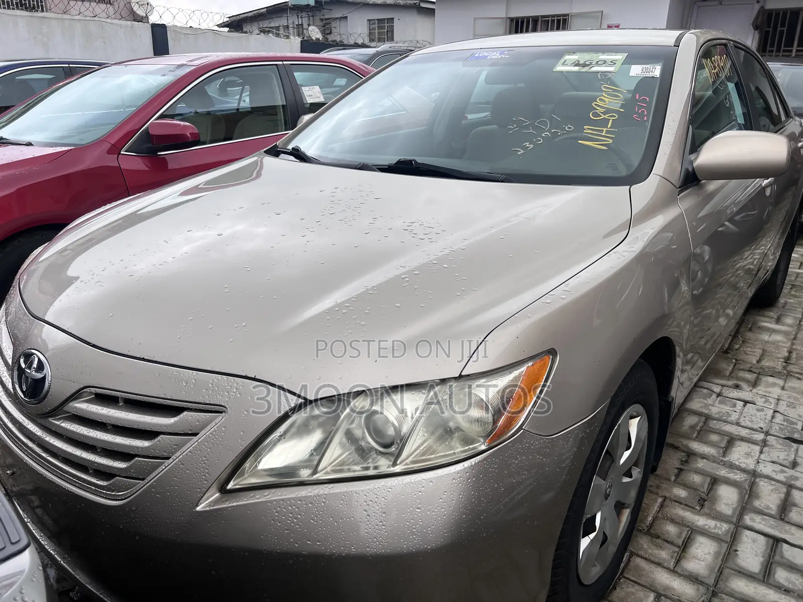 Toyota Camry LE 4dr Sedan (2.4L 4cyl 5A) 2009 Gold